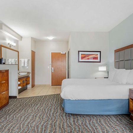 Best Western Plus Peppertree Inn At Omak Buitenkant foto