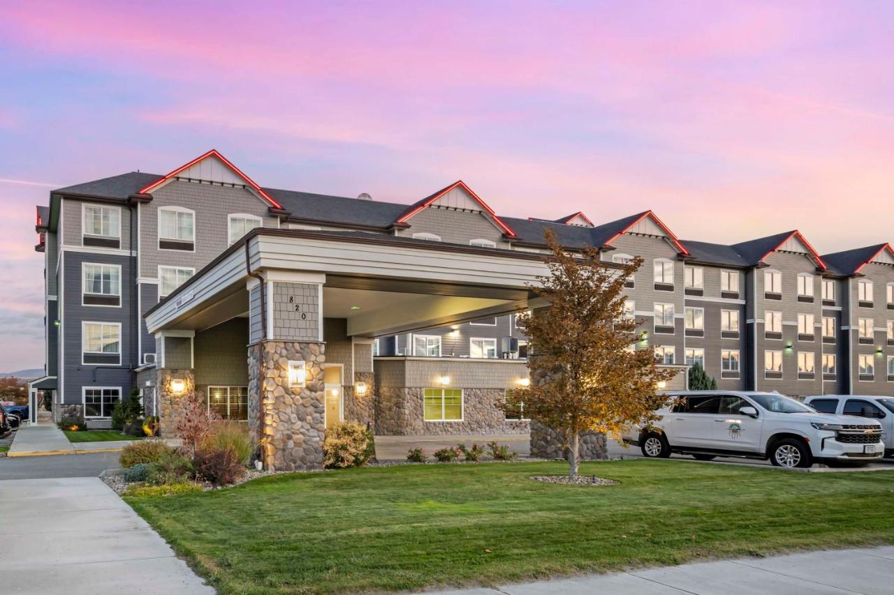 Best Western Plus Peppertree Inn At Omak Buitenkant foto