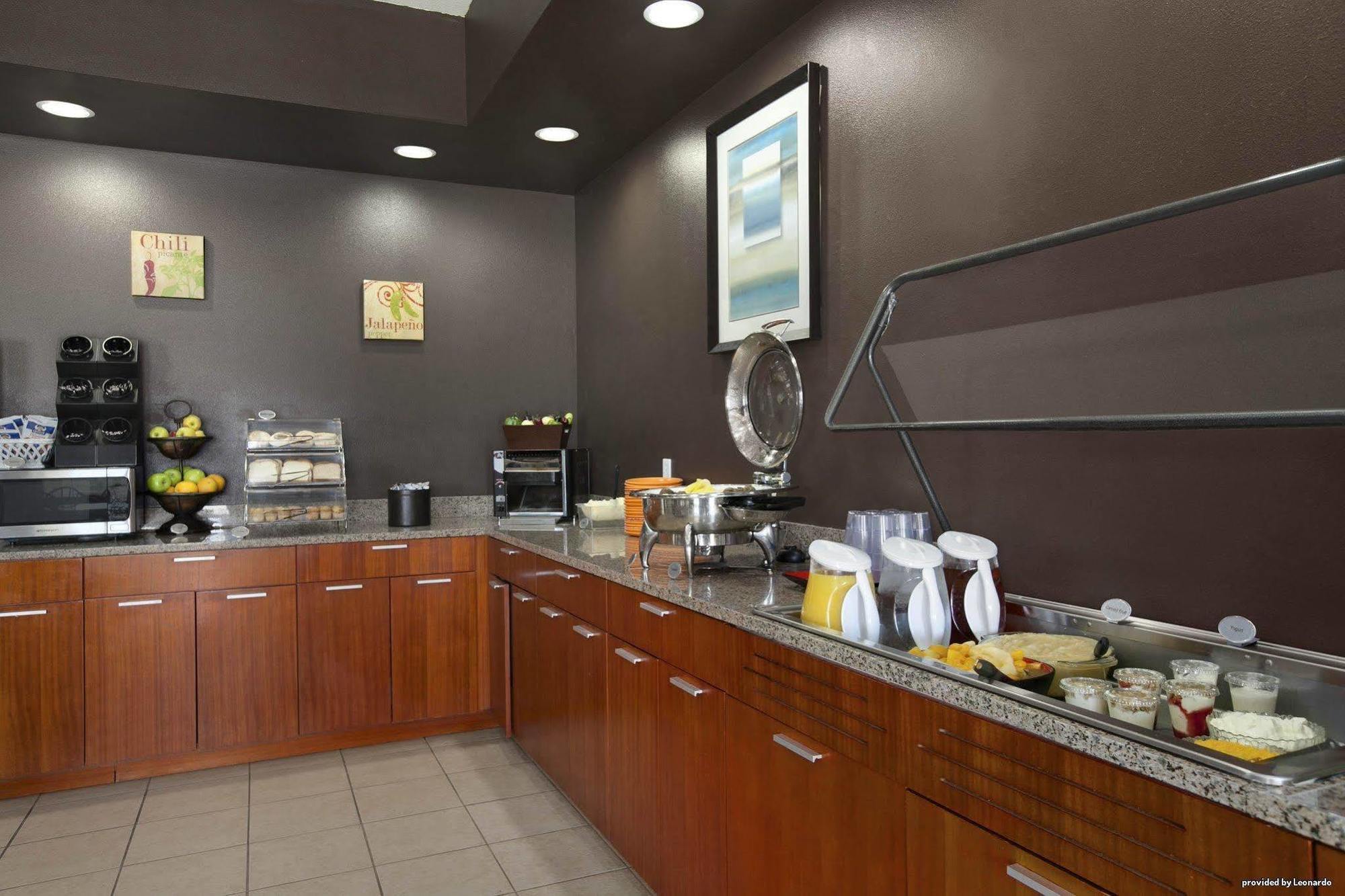 Best Western Plus Peppertree Inn At Omak Buitenkant foto